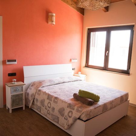 Room & Breakfast Le Magie Sindia Exterior foto