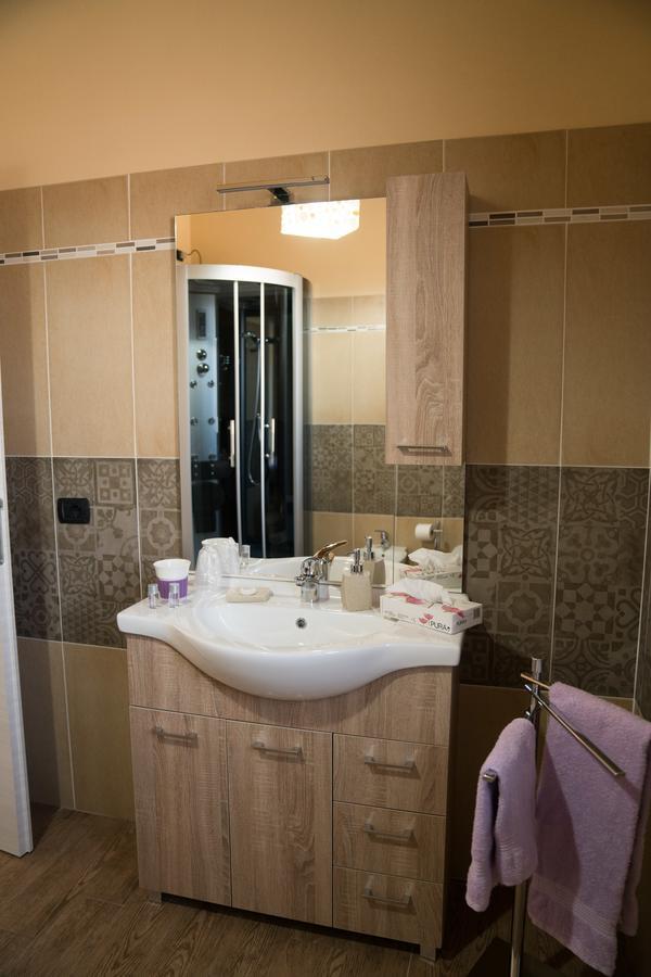 Room & Breakfast Le Magie Sindia Exterior foto