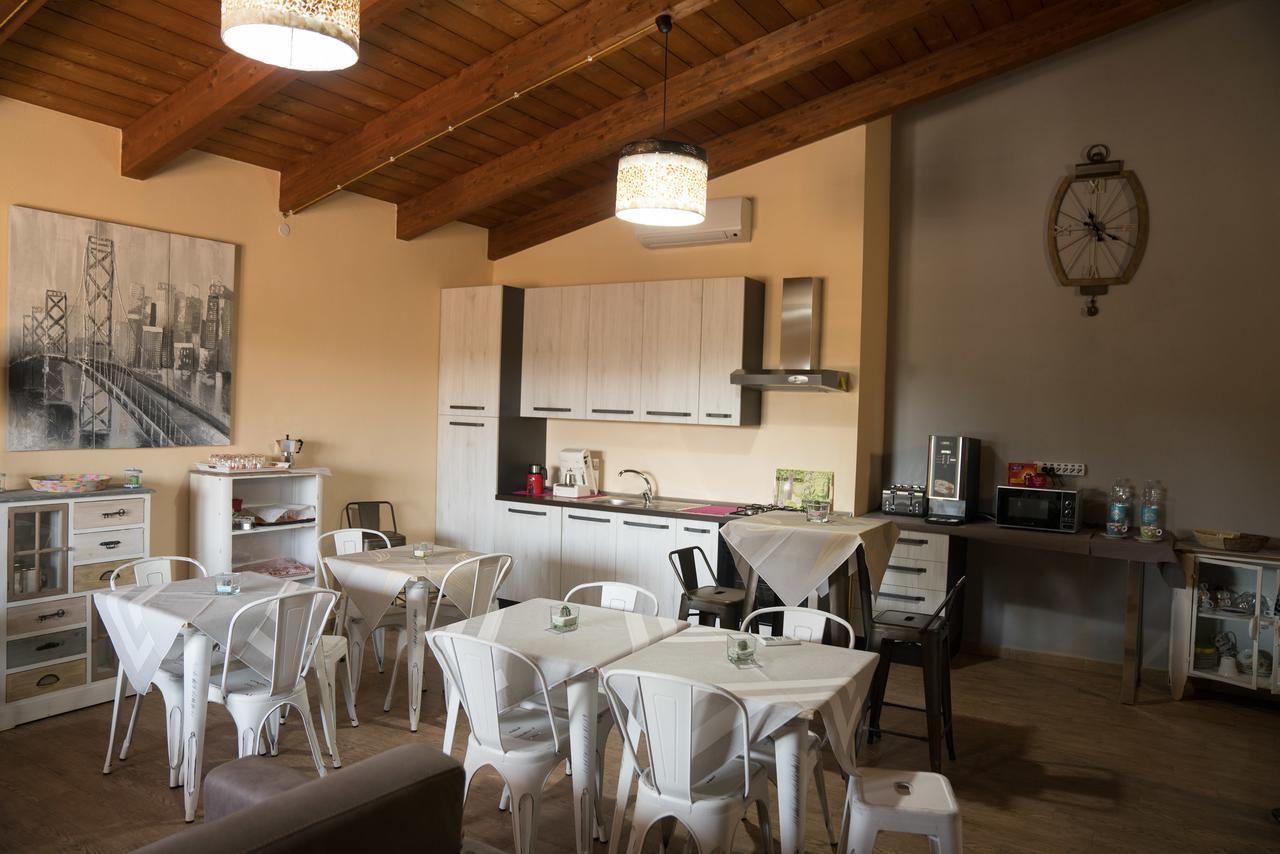Room & Breakfast Le Magie Sindia Exterior foto